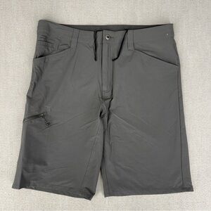 Patagonia Shorts Mens 38 Gray Quandary Nylon Stretch Zip Pockets Hiking Travel